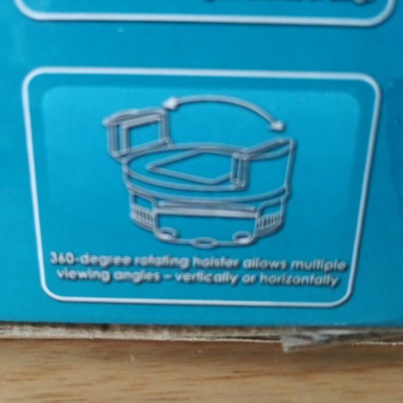 EdgeHome Universal Windshield Car Mount - Picture 10 of 12